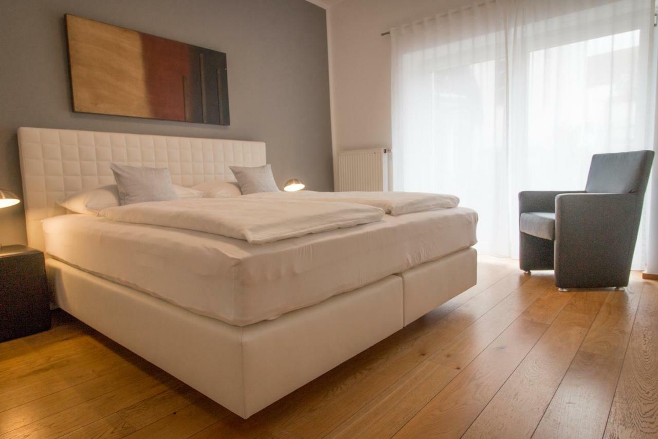 Ferienapartments Am Steinfelder Hof Бад-Ноєнар-Арвайлер Екстер'єр фото